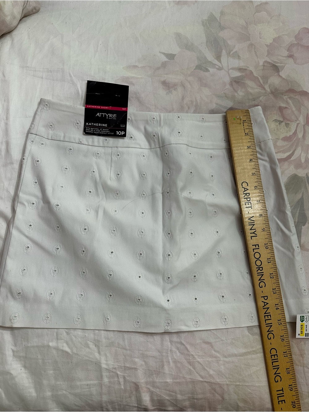Attyre White Eyelet Mini Skort.